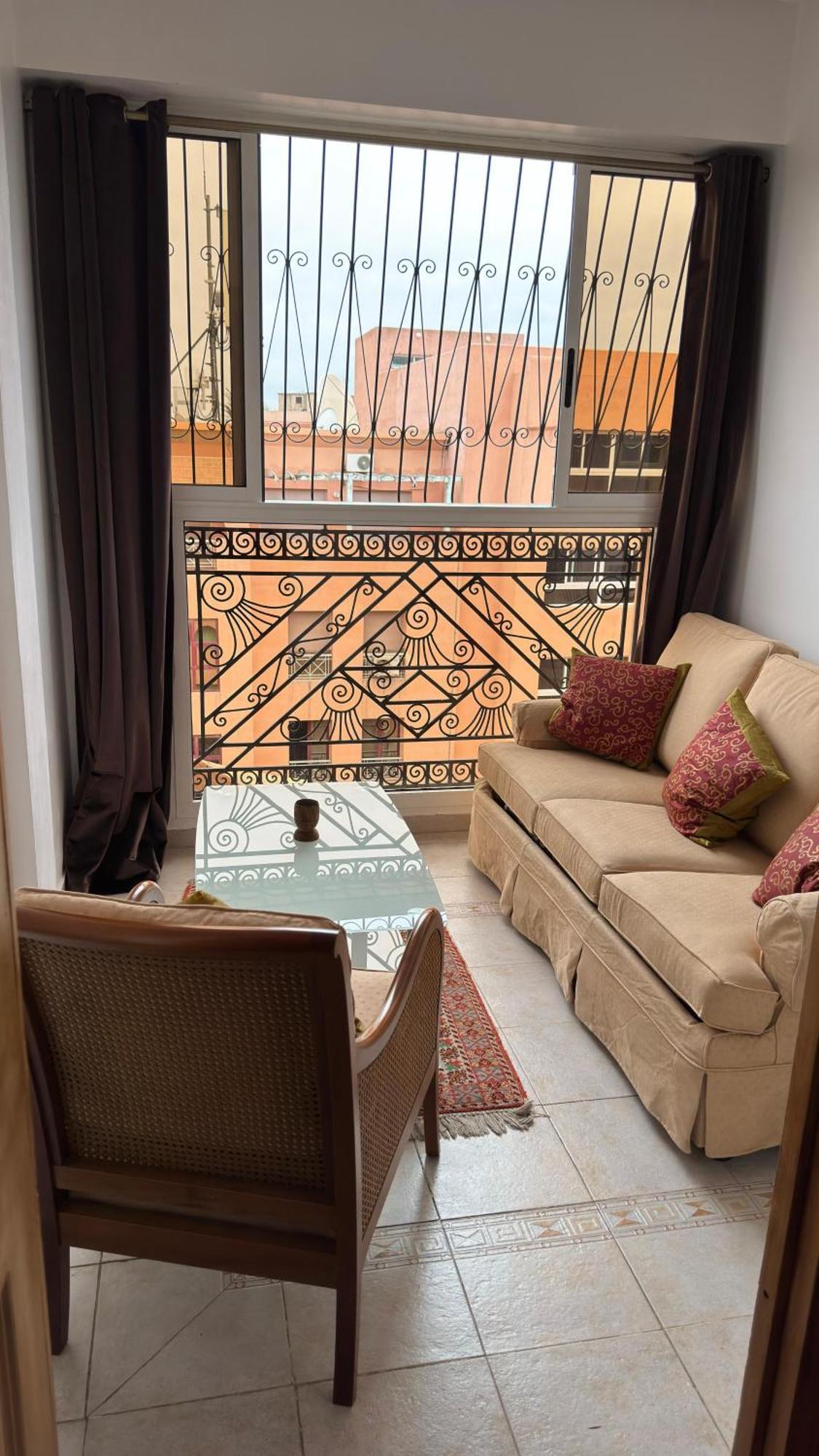 في قلب جليز Appartement *